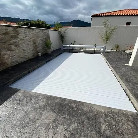 Moderne Clim Piscine Vakantiehuis Rigarda